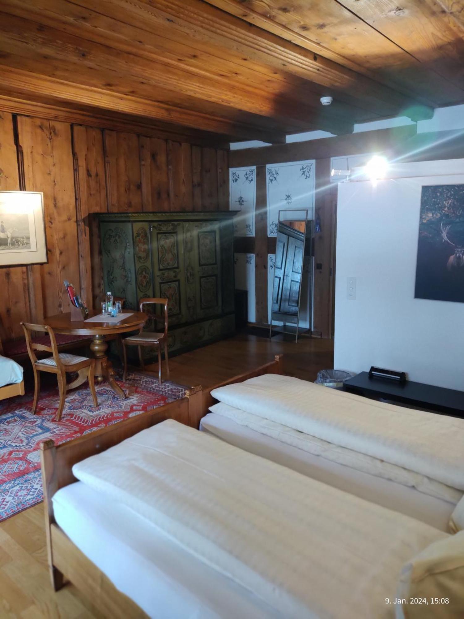 Gasthaus "Hotel Hirschen" Beromünster Eksteriør billede